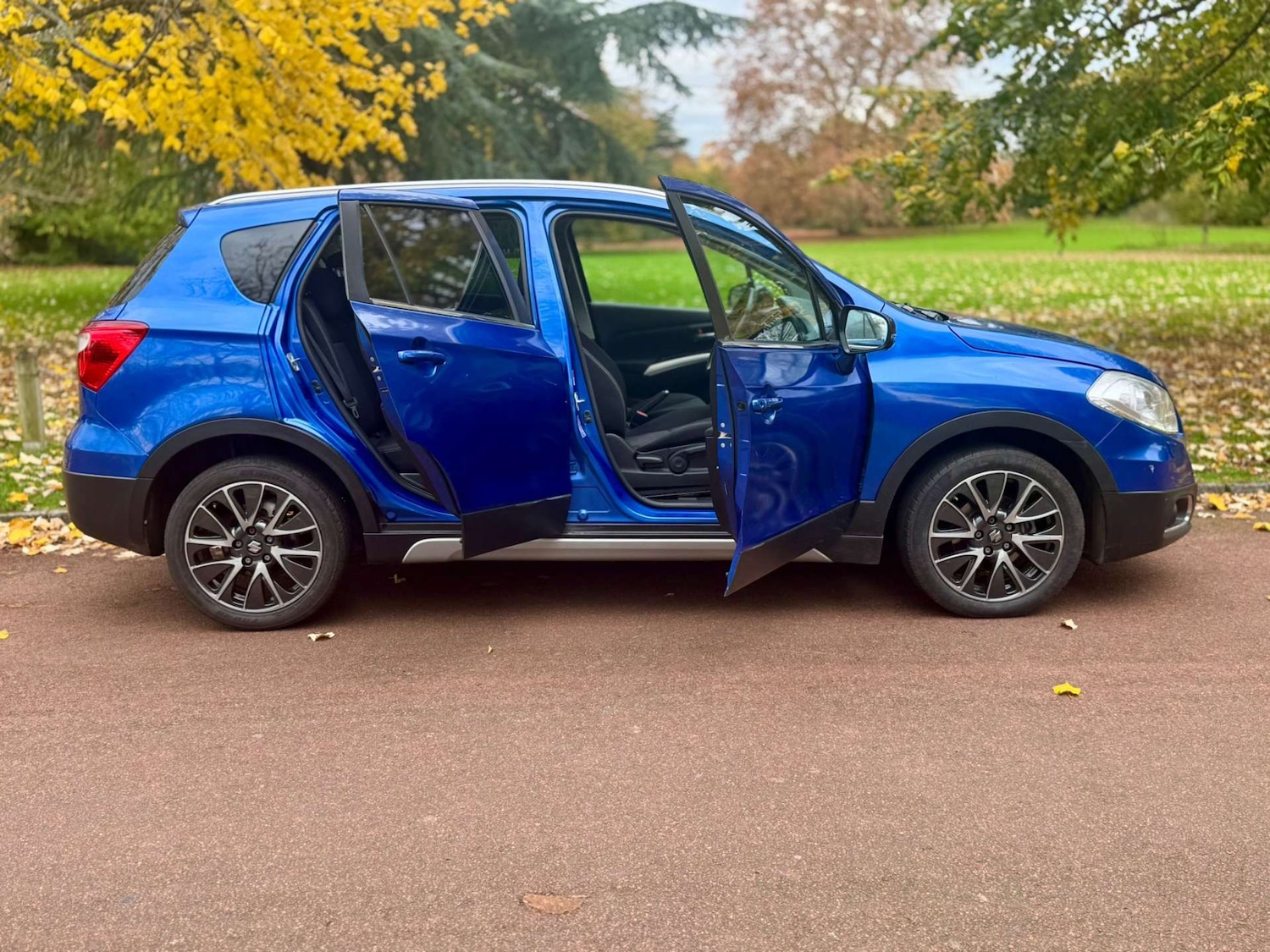 Used Suzuki SX4 S-Cross 2015 for sale - 76263530: Photo 38
