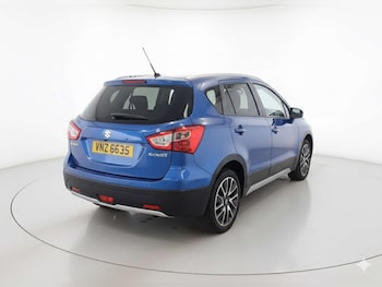 Used Suzuki SX4 S-Cross 2015 for sale - 76263530: Photo