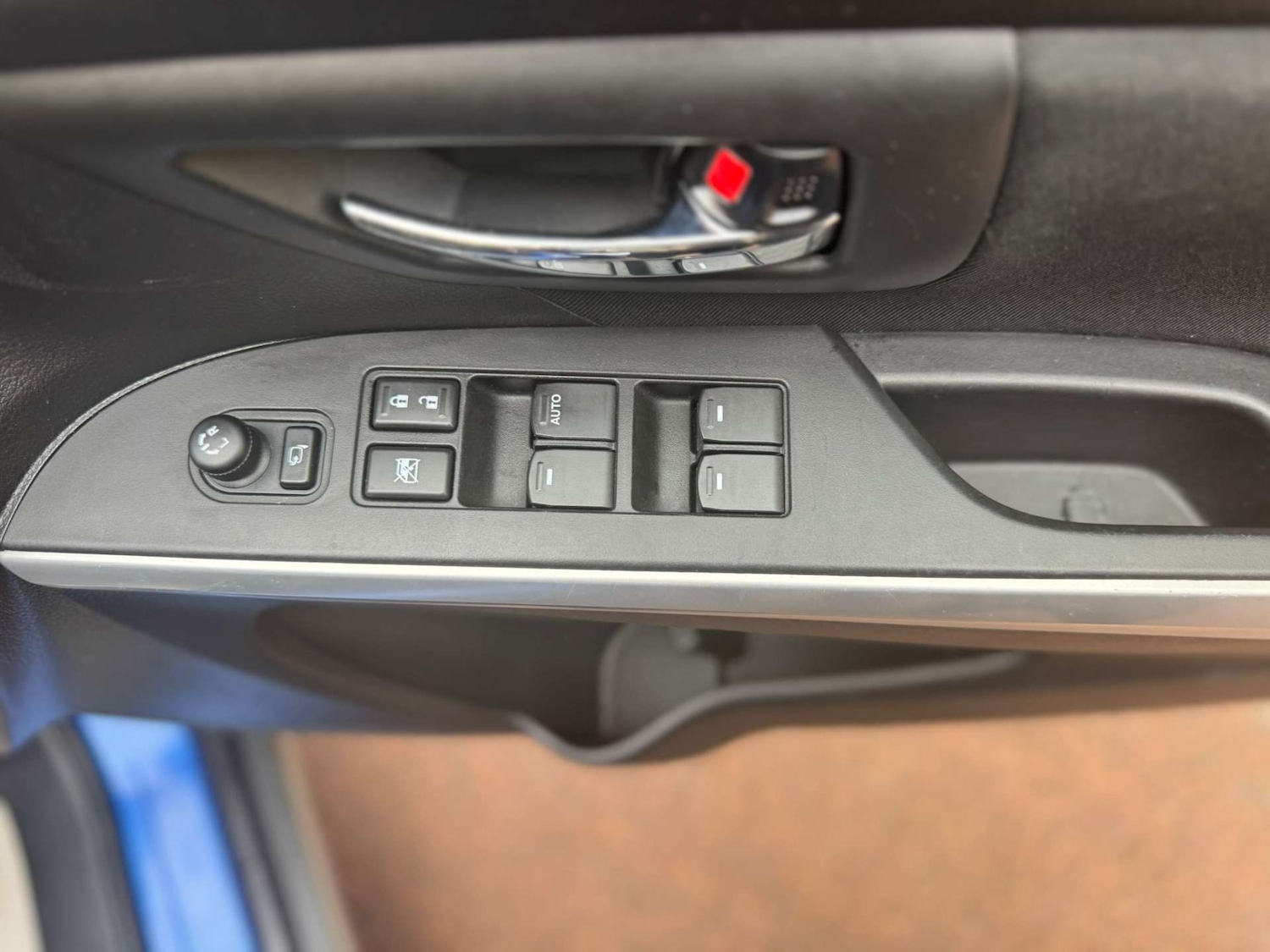 Used Suzuki SX4 S-Cross 2015 for sale - 76263530: Photo 8