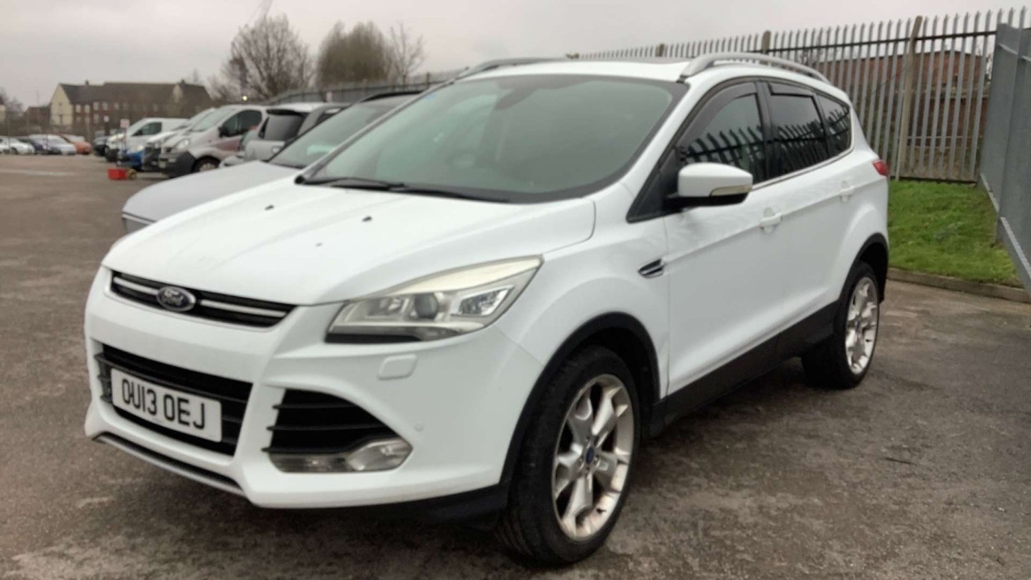 Used Ford Kuga 2013 for sale - 77262796: Photo 2