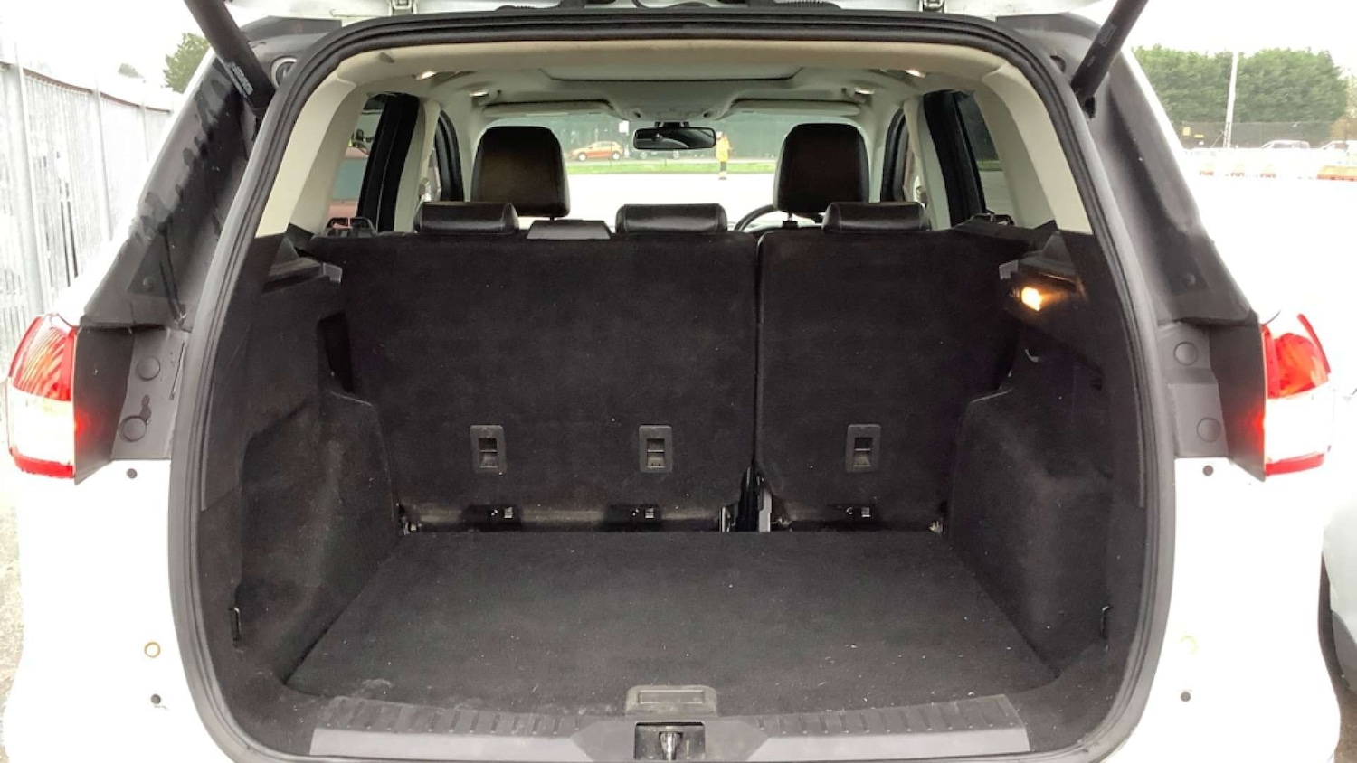 Used Ford Kuga 2013 for sale - 77262796: Photo 5