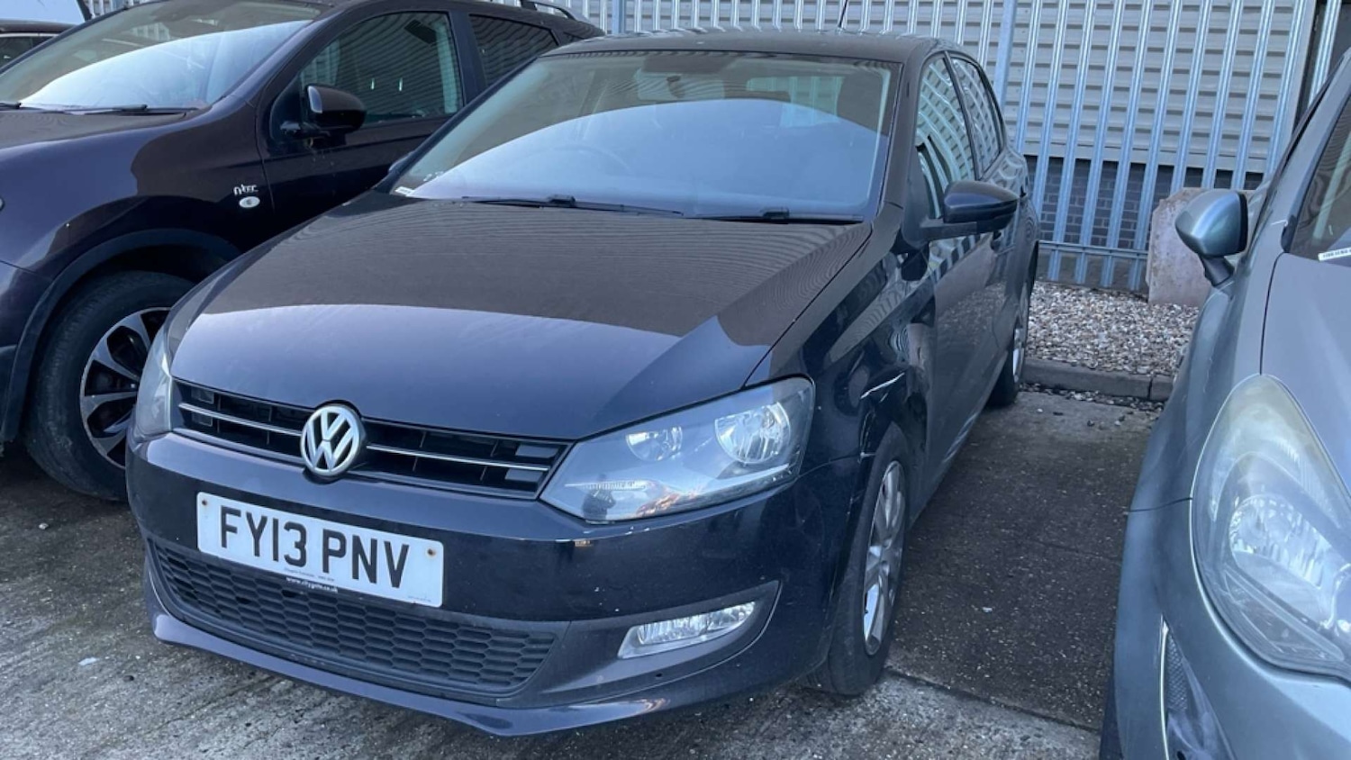 Used Volkswagen Polo 2013 for sale - 77452445: Photo 2