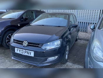Used Volkswagen Polo 2013 for sale - 77452445: Photo