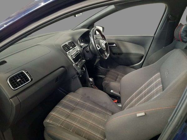 Used Volkswagen Polo 2012 for sale - 73841008: Photo 6
