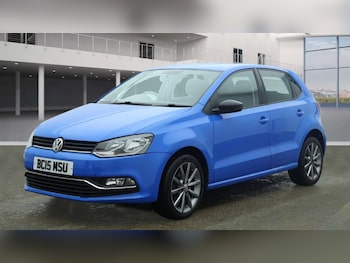 Used Volkswagen Polo 2015 for sale - 75885695: Photo