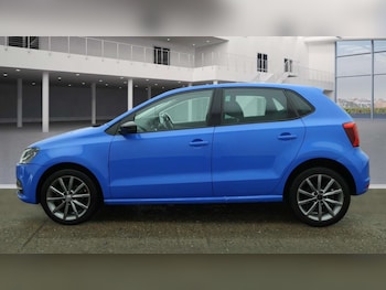 Used Volkswagen Polo 2015 for sale - 75885695: Photo