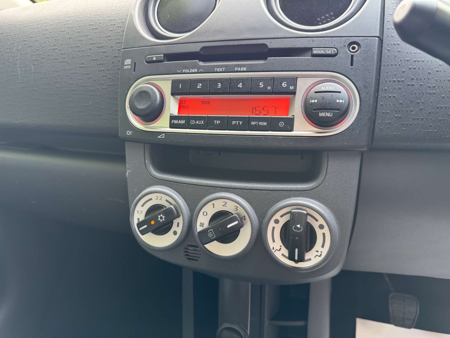 Vehicle 28
