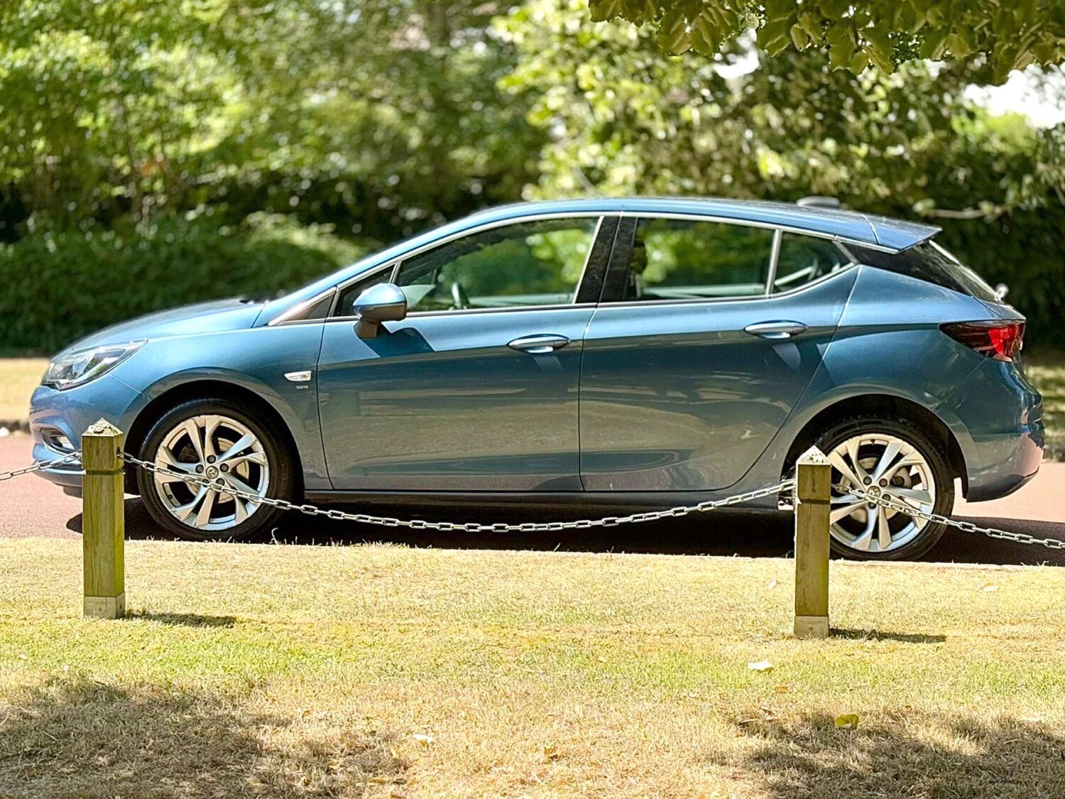 Used Vauxhall Astra 2017 for sale - 76601998: Photo 13