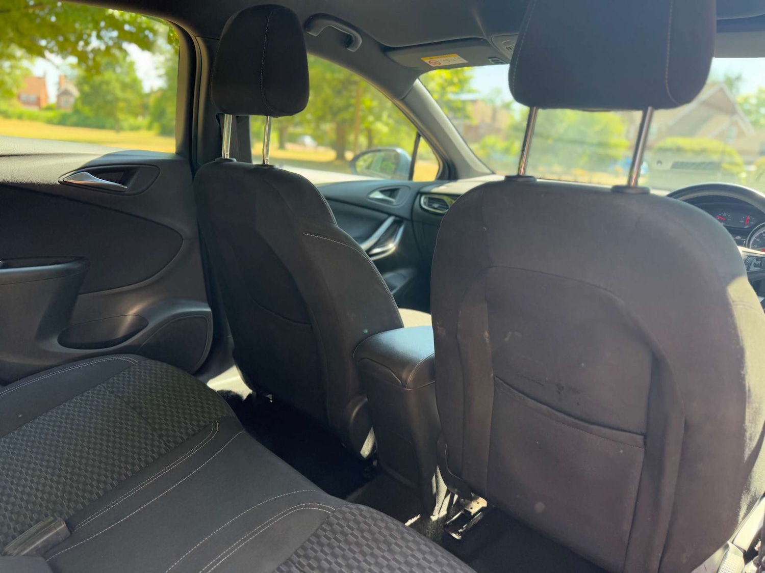 Used Vauxhall Astra 2017 for sale - 76601998: Photo 30