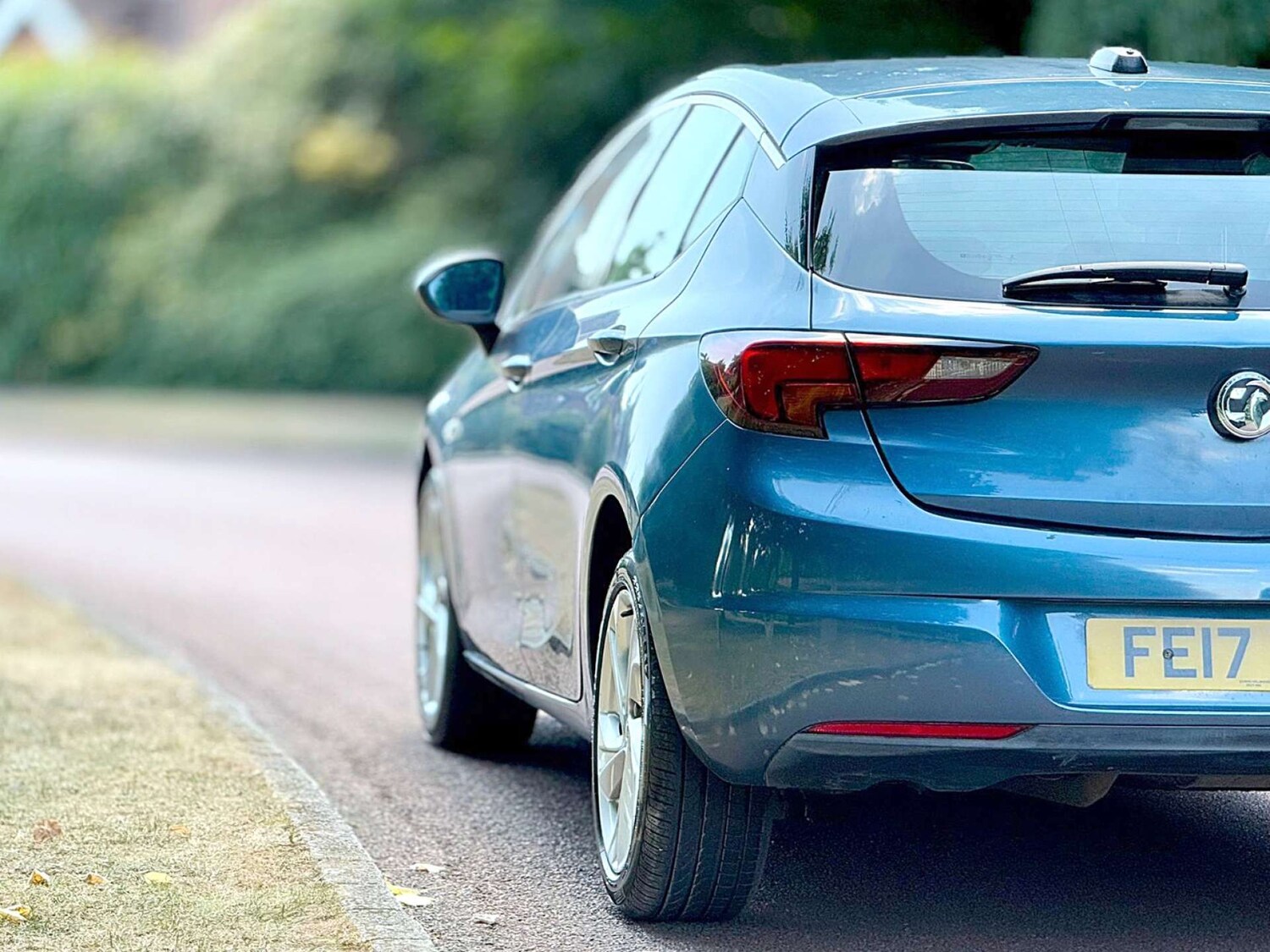 Used Vauxhall Astra 2017 for sale - 76601998: Photo 5
