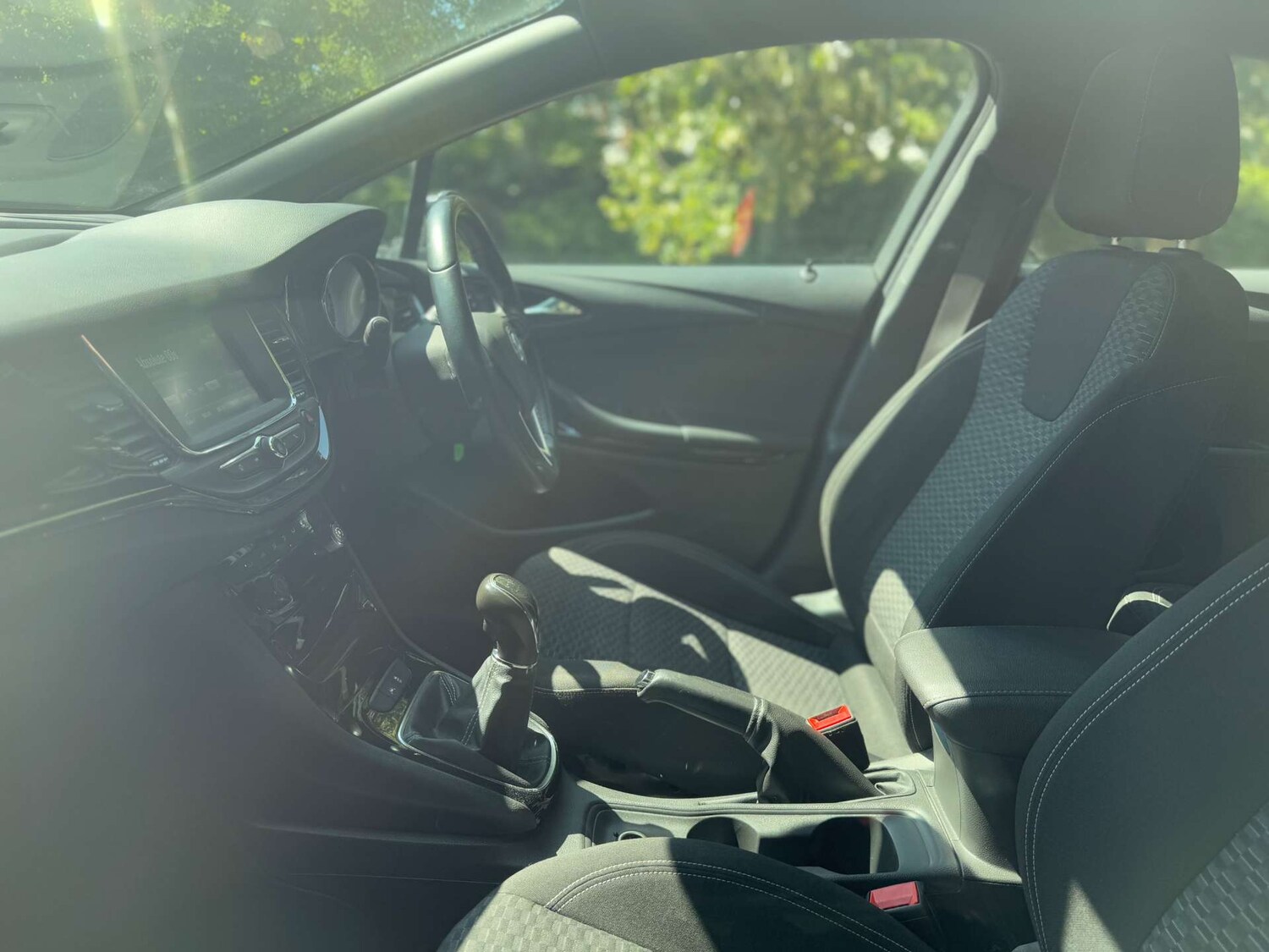 Used Vauxhall Astra 2017 for sale - 76601998: Photo 57