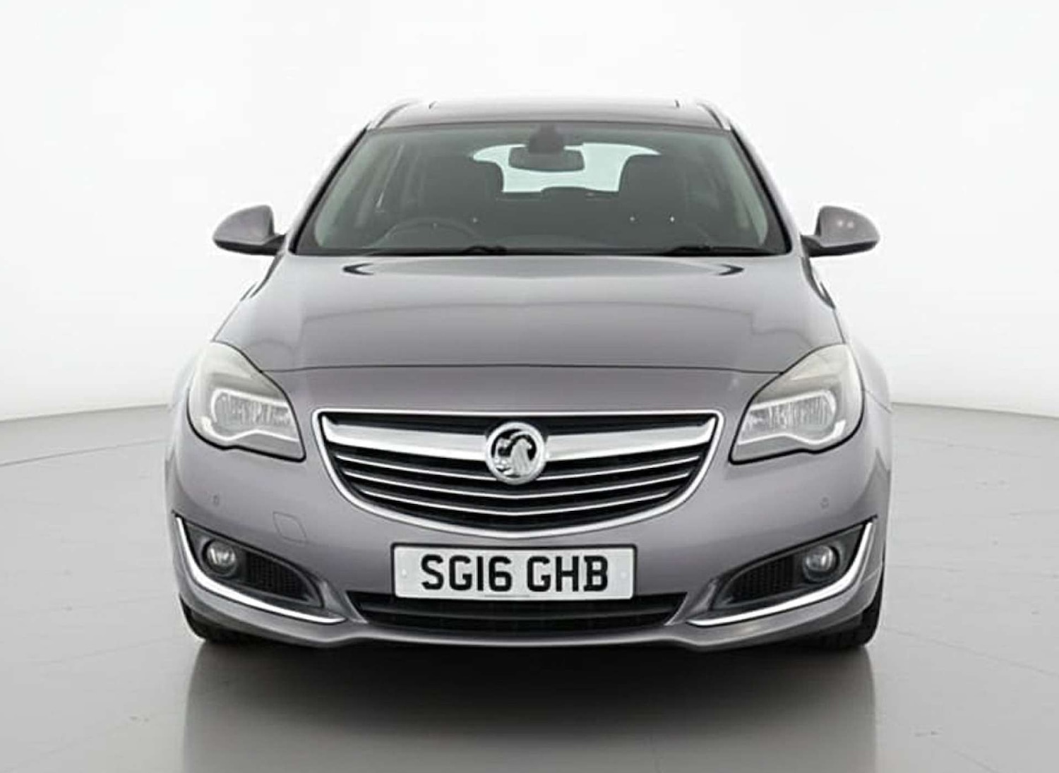 Used Vauxhall Insignia 2016 for sale - 77535009: Photo 2