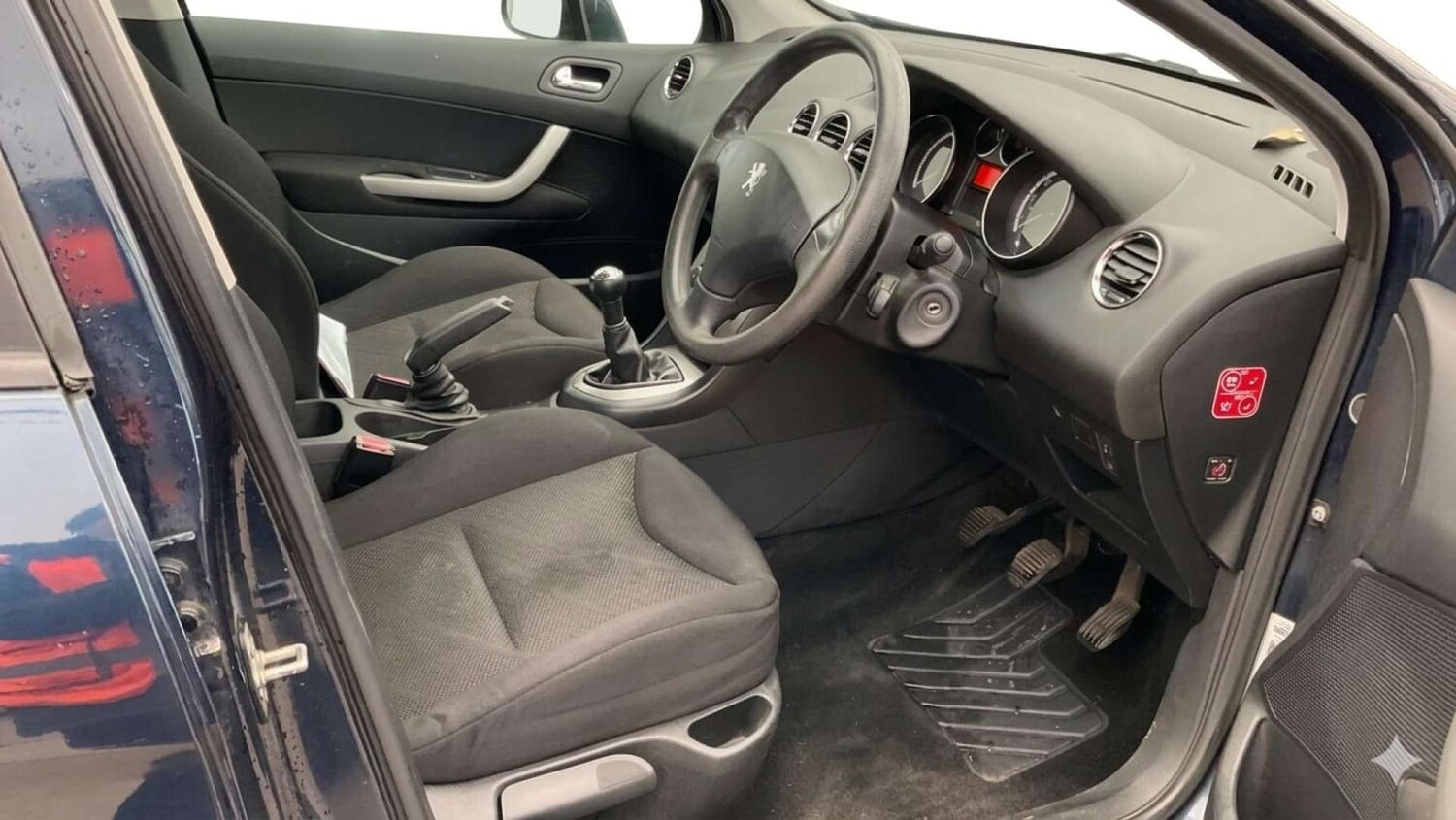 Used Peugeot 308 2011 for sale - 78122950: Photo 17