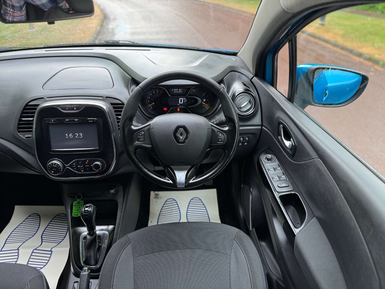 Used Renault Captur 2014 for sale - 76601947: Photo 25