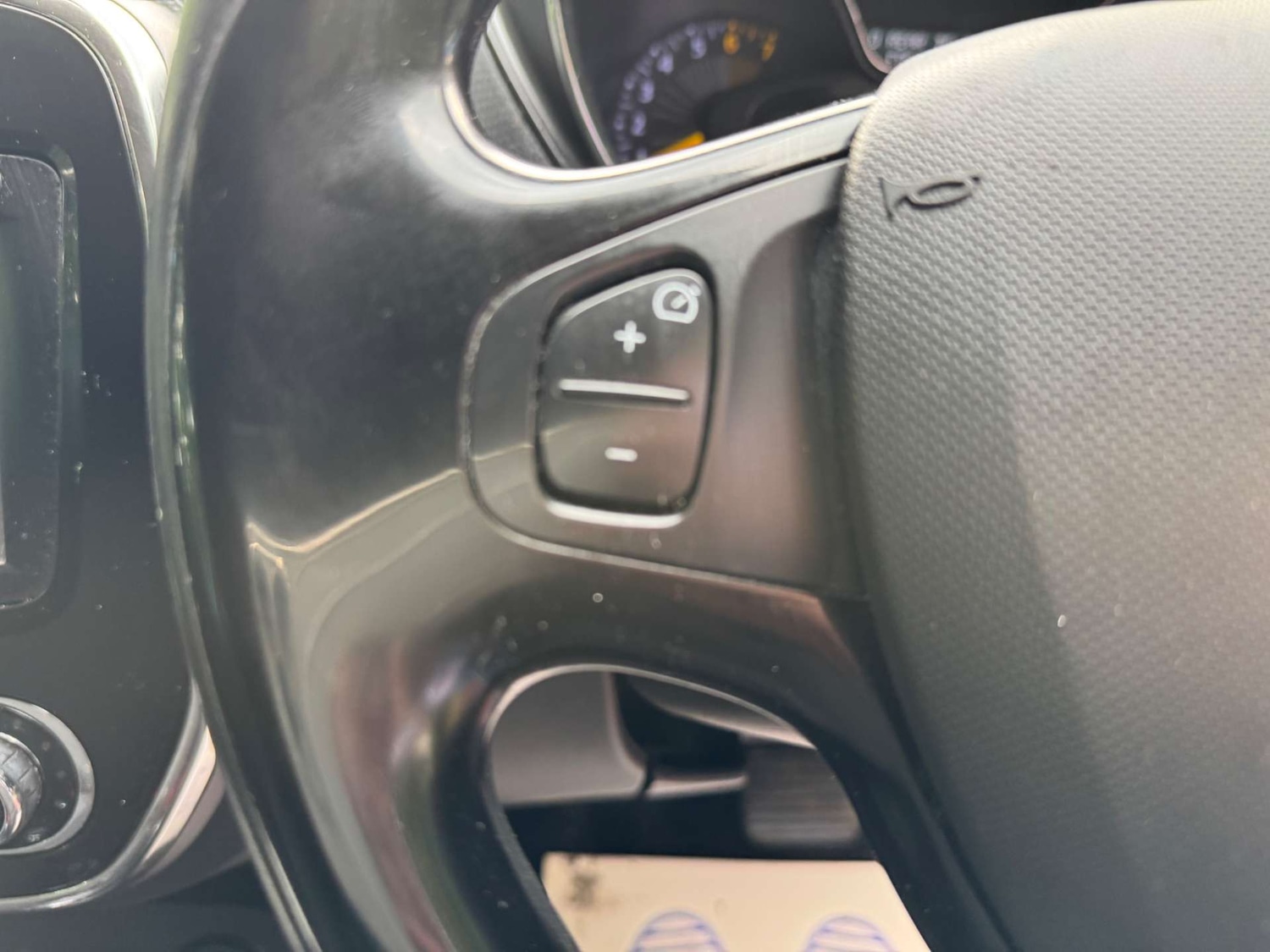 Used Renault Captur 2014 for sale - 76601947: Photo 37