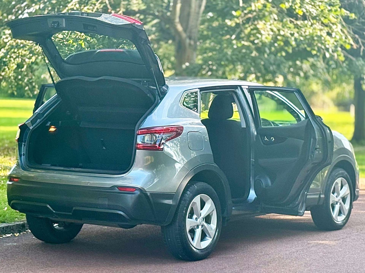 Used Nissan Qashqai 2017 for sale - 75916405: Photo 59