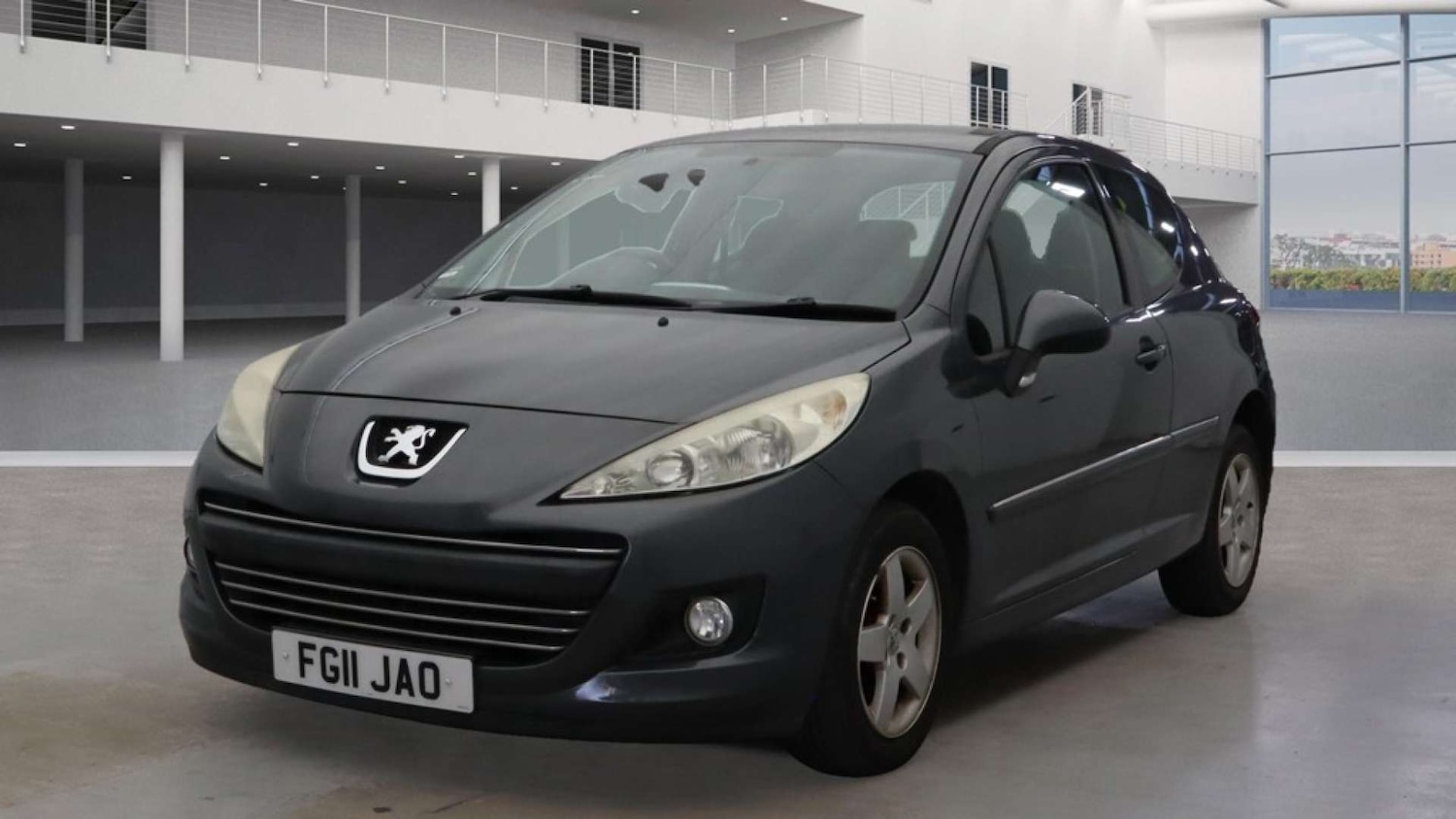 Used Peugeot 207 2011 for sale - 76713381: Photo 2
