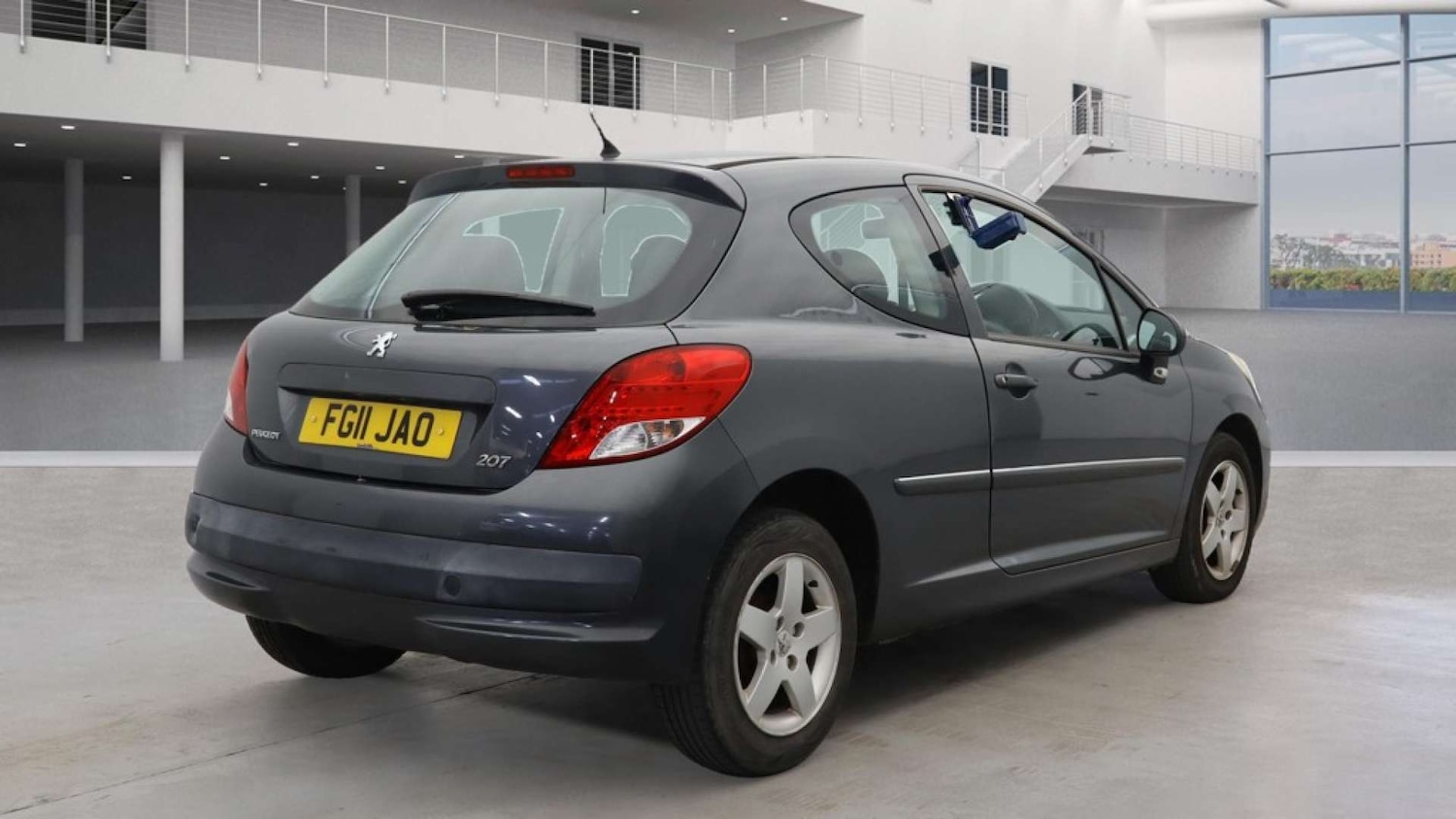 Used Peugeot 207 2011 for sale - 76713381: Photo 4