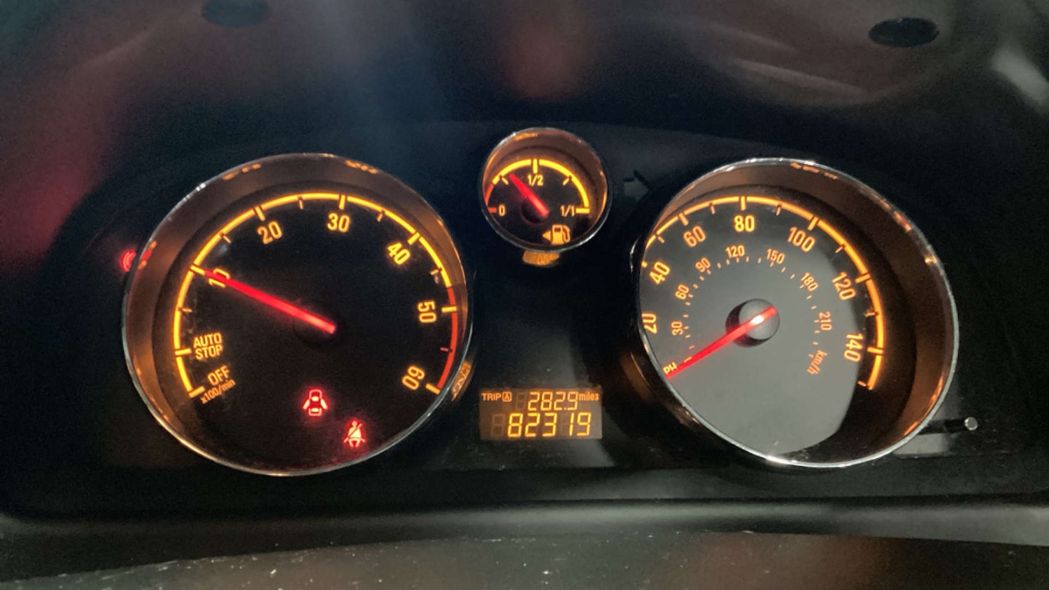 Used Vauxhall Antara 2012 for sale - 77236258: Photo 10