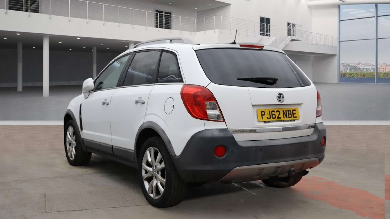 Used Vauxhall Antara 2012 for sale - 77236258: Photo 4