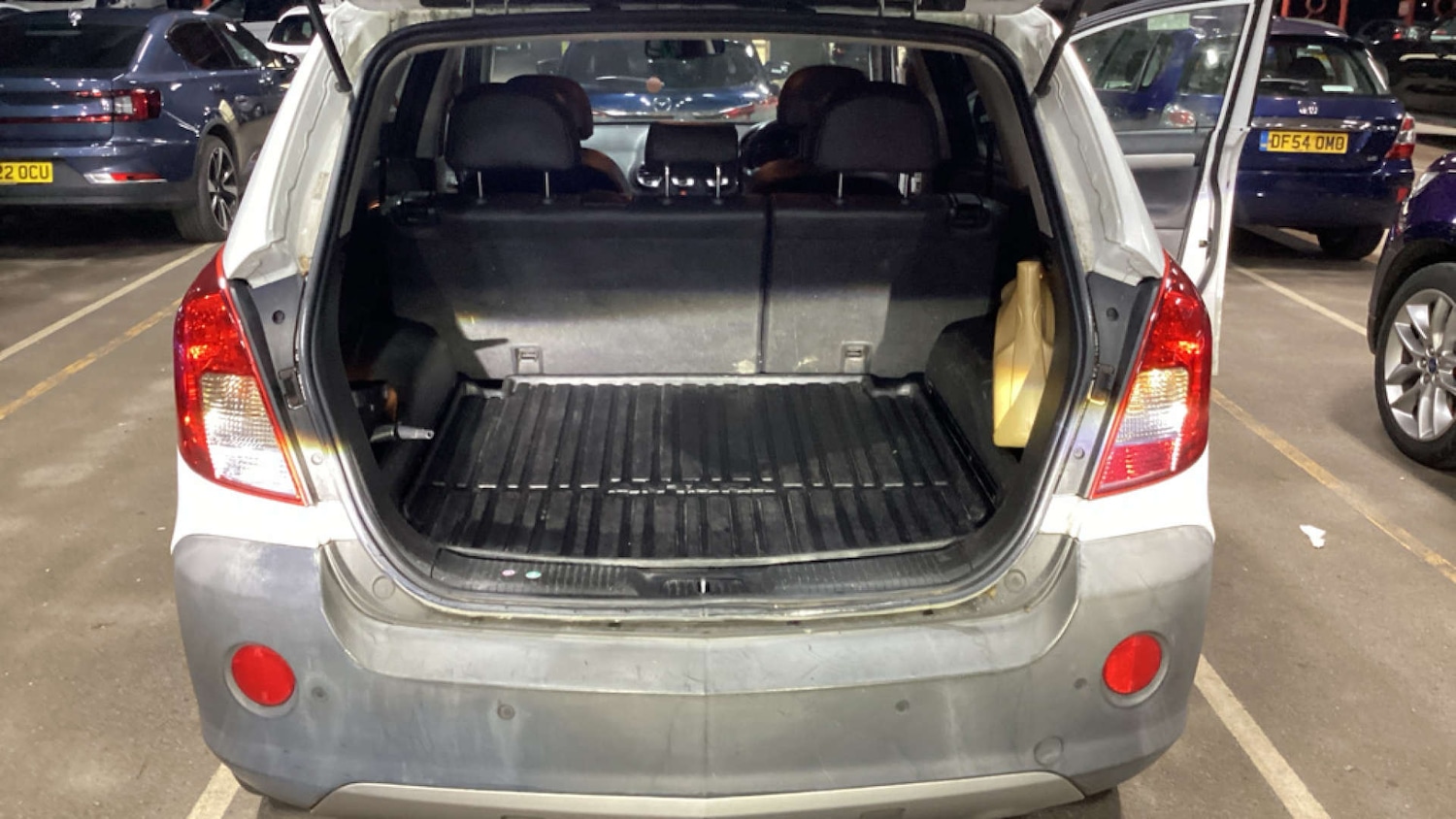 Used Vauxhall Antara 2012 for sale - 77236258: Photo 7