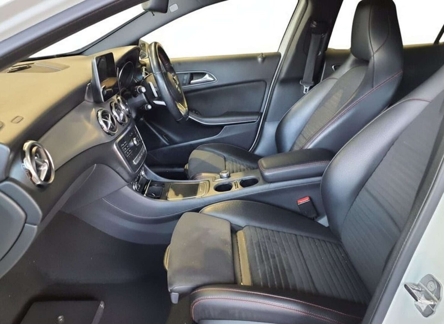 Used Mercedes-Benz GLA 2019 for sale - 77504069: Photo 14