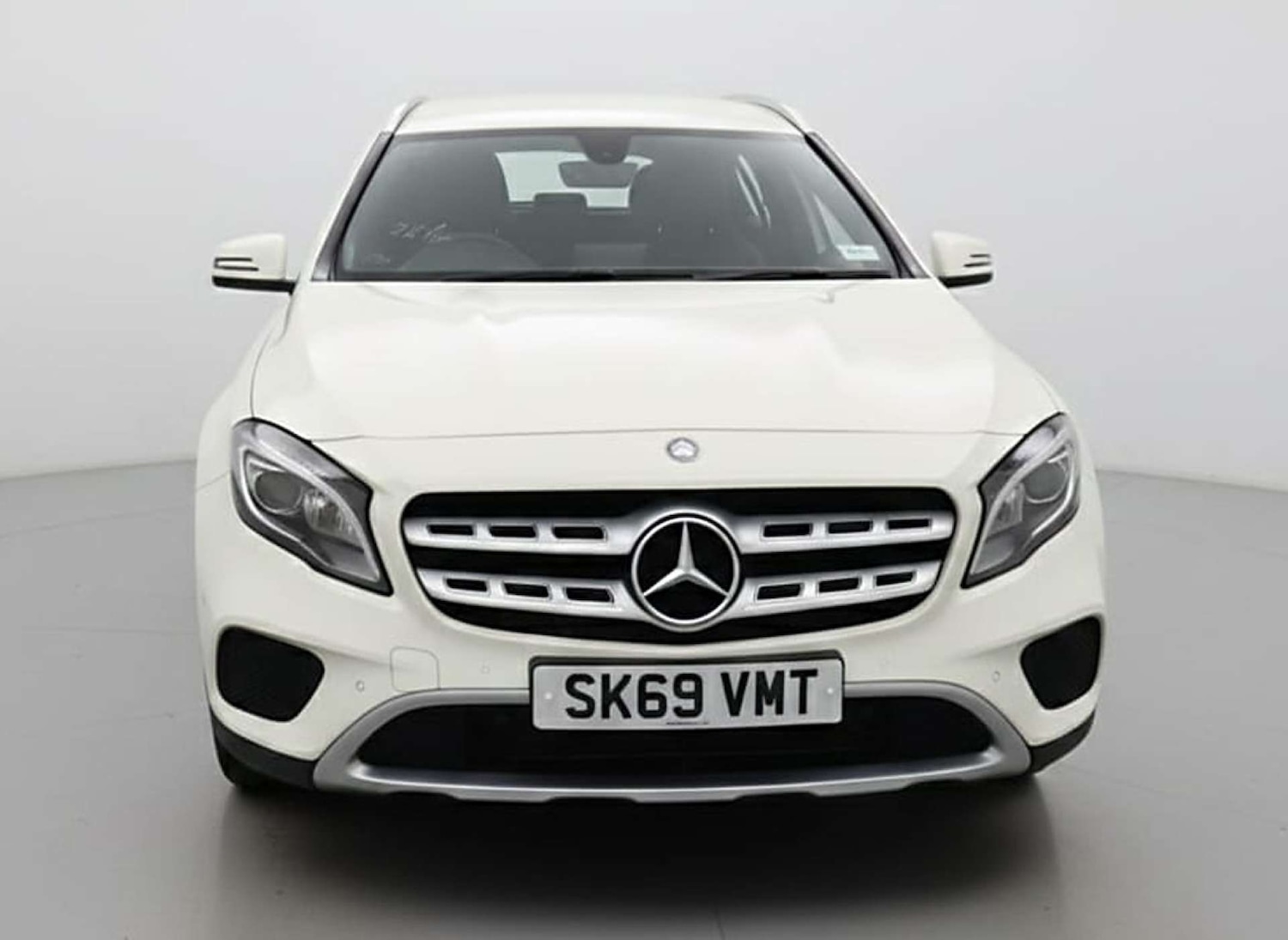 Used Mercedes-Benz GLA 2019 for sale - 77504069: Photo 2