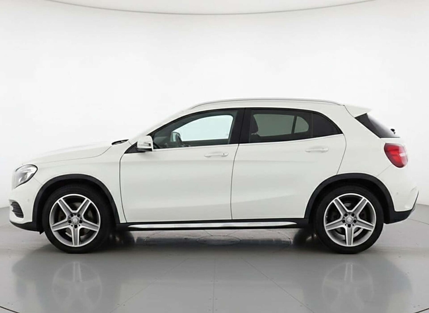 Used Mercedes-Benz GLA 2019 for sale - 77504069: Photo 8