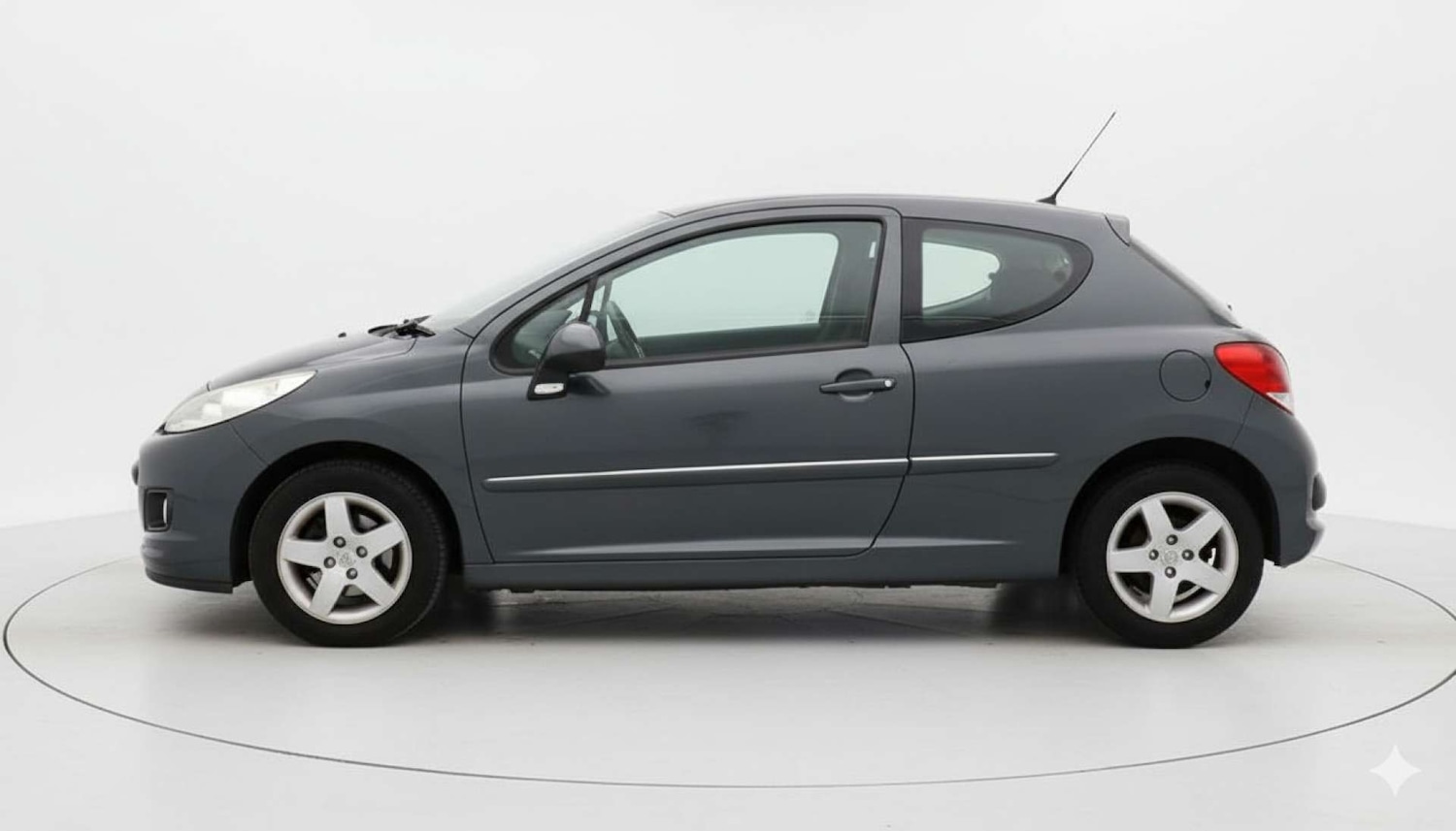 Used Peugeot 207 2011 for sale - 76418577: Photo 9