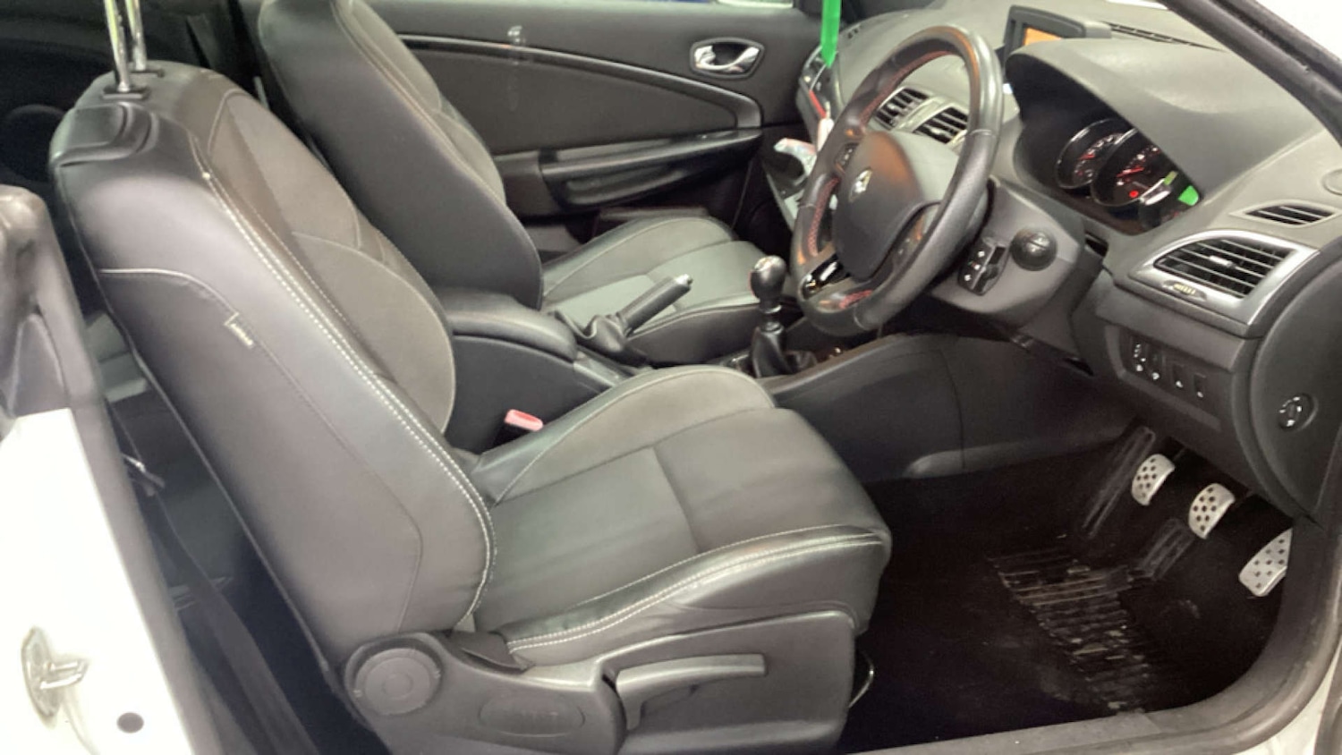 Used Renault Megane 2013 for sale - 77830697: Photo 8