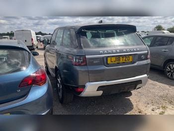 Used Land Rover Range Rover Sport 2018 for sale - 79315184: Photo