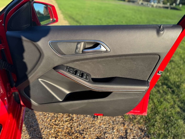 Used Mercedes-Benz A-Class 2014 for sale - 73840951: Photo 61