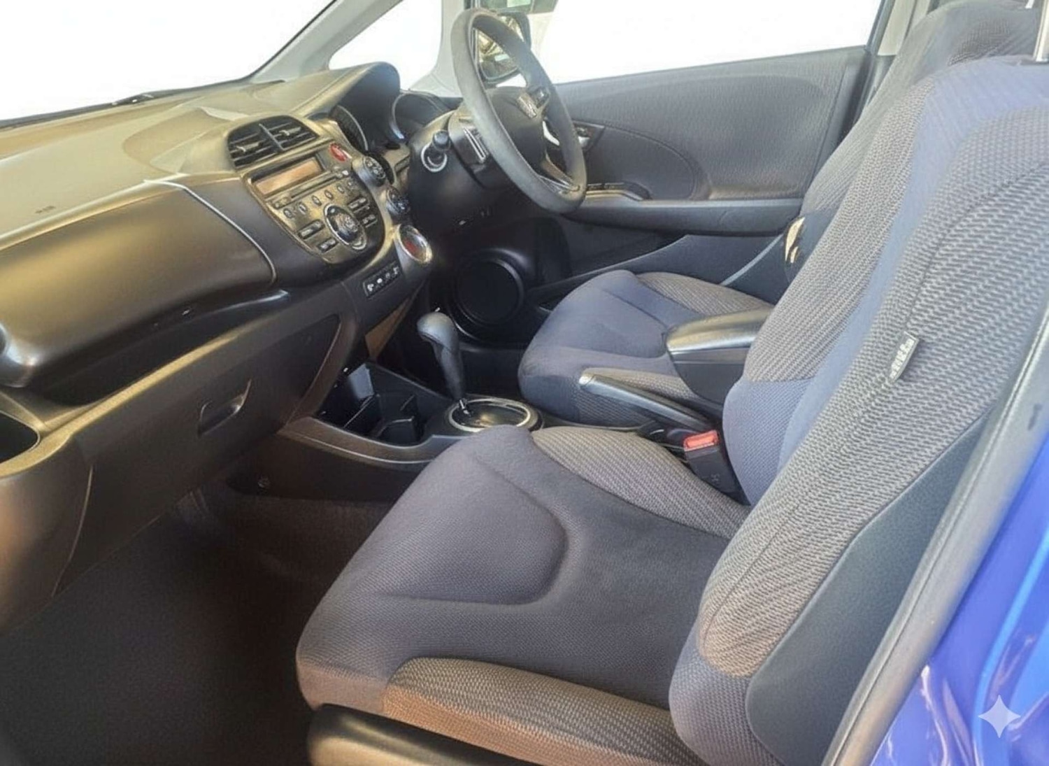 Used Honda Jazz 2013 for sale - 77830687: Photo 17