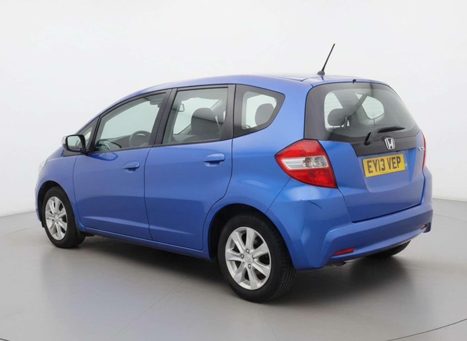 Used Honda Jazz 2013 for sale - 77830687: Photo 19