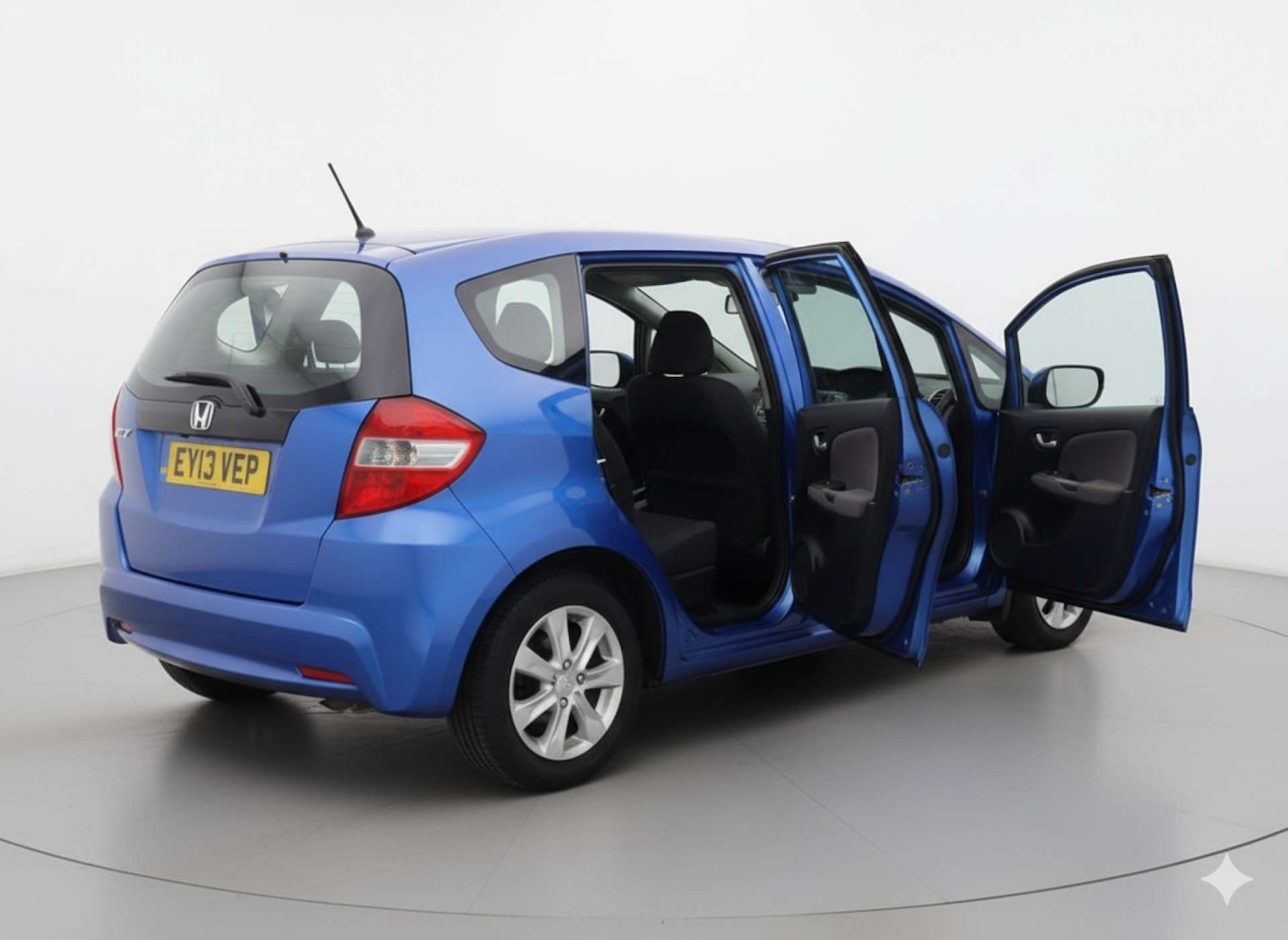 Used Honda Jazz 2013 for sale - 77830687: Photo 6