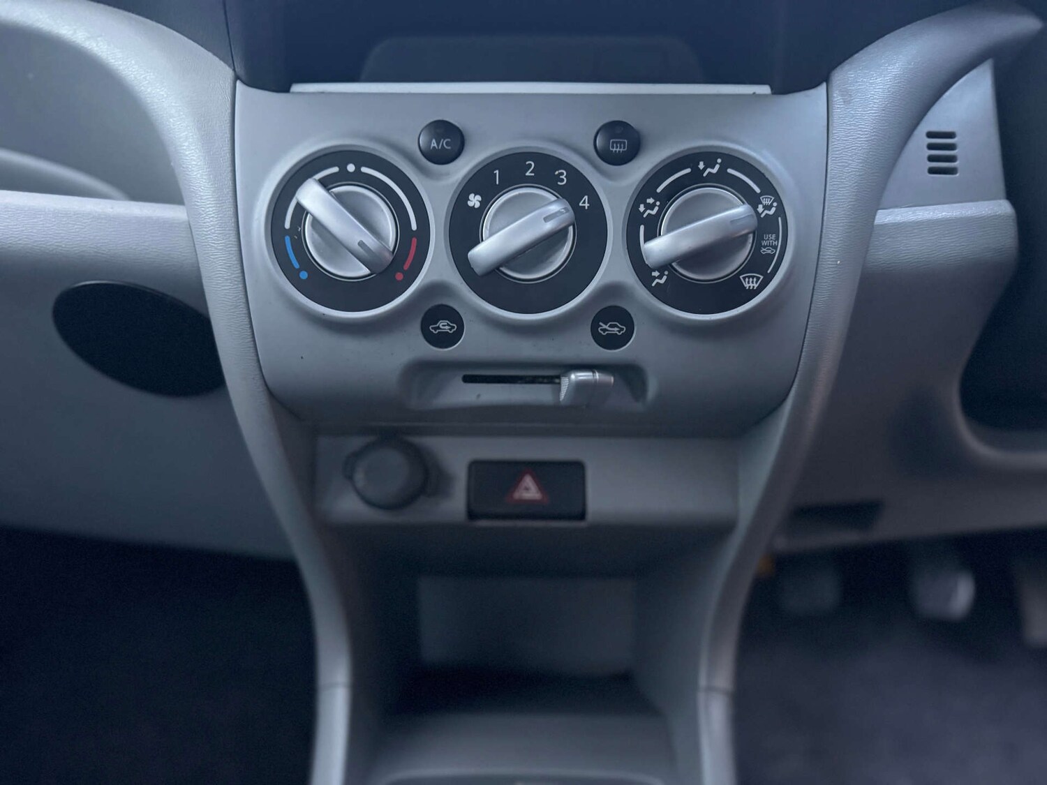 Used Suzuki Alto 2011 for sale - 77880422: Photo 26