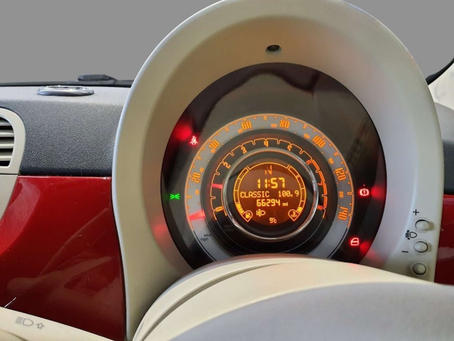 Used Fiat 500 2011 for sale - 77535018: Photo 8