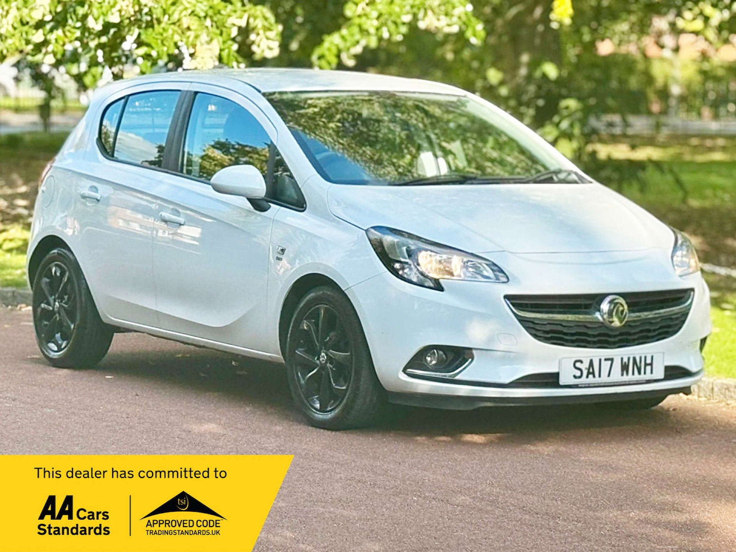 Used Vauxhall Corsa 2017 for sale - 76601453: Photo 2