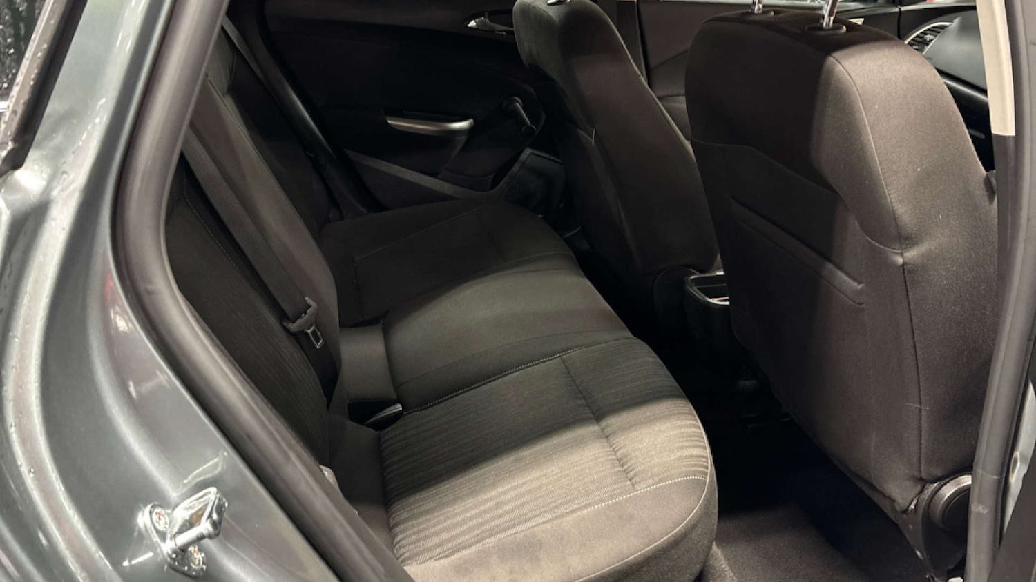 Used Vauxhall Astra 2012 for sale - 76980060: Photo 11