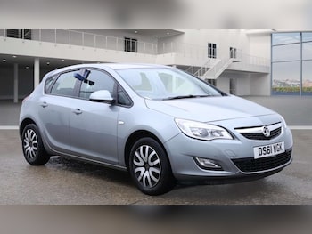 Used Vauxhall Astra 2012 for sale - 76980060: Photo