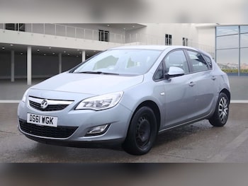 Used Vauxhall Astra 2012 for sale - 76980060: Photo