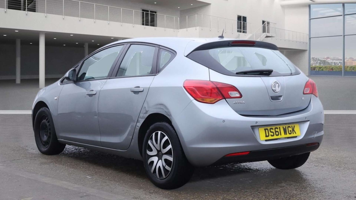 Used Vauxhall Astra 2012 for sale - 76980060: Photo 6