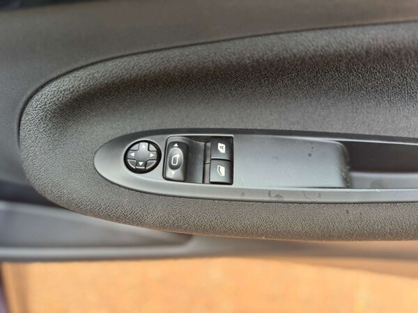 Used Citroen DS3 2015 for sale - 73840903: Photo 54