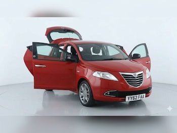 Used Chrysler Ypsilon 2012 for sale - 77830704: Photo