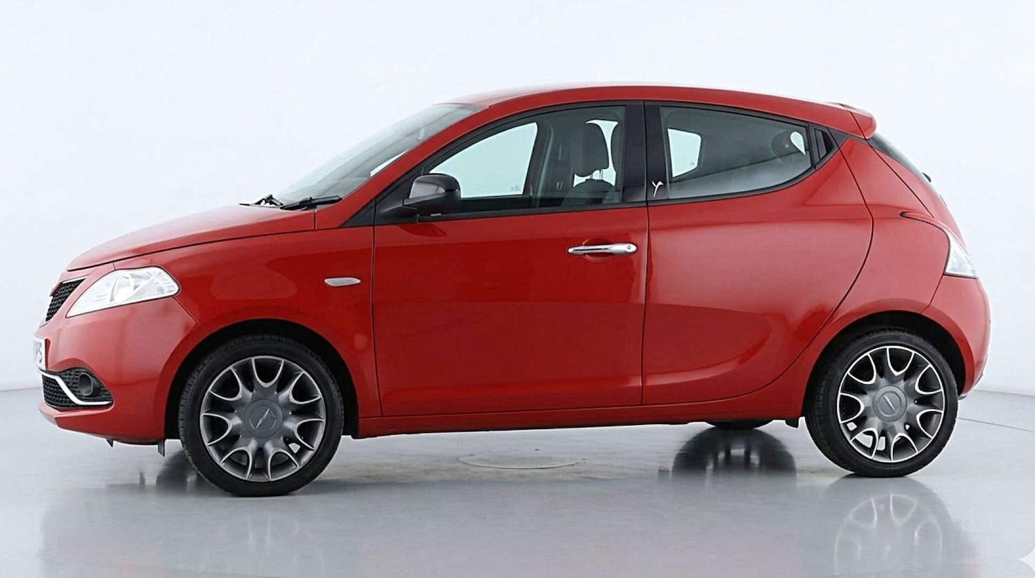 Used Chrysler Ypsilon 2012 for sale - 77830704: Photo 5