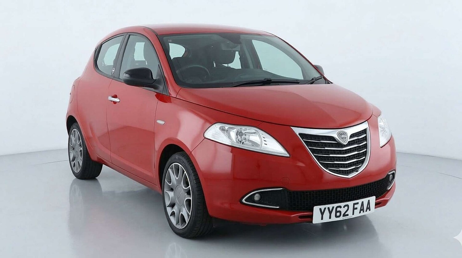 Used Chrysler Ypsilon 2012 for sale - 77830704: Photo 9