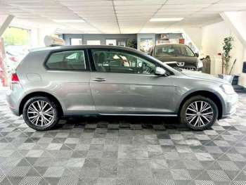 Used Volkswagen Golf 2018 for sale - 73841022: Photo