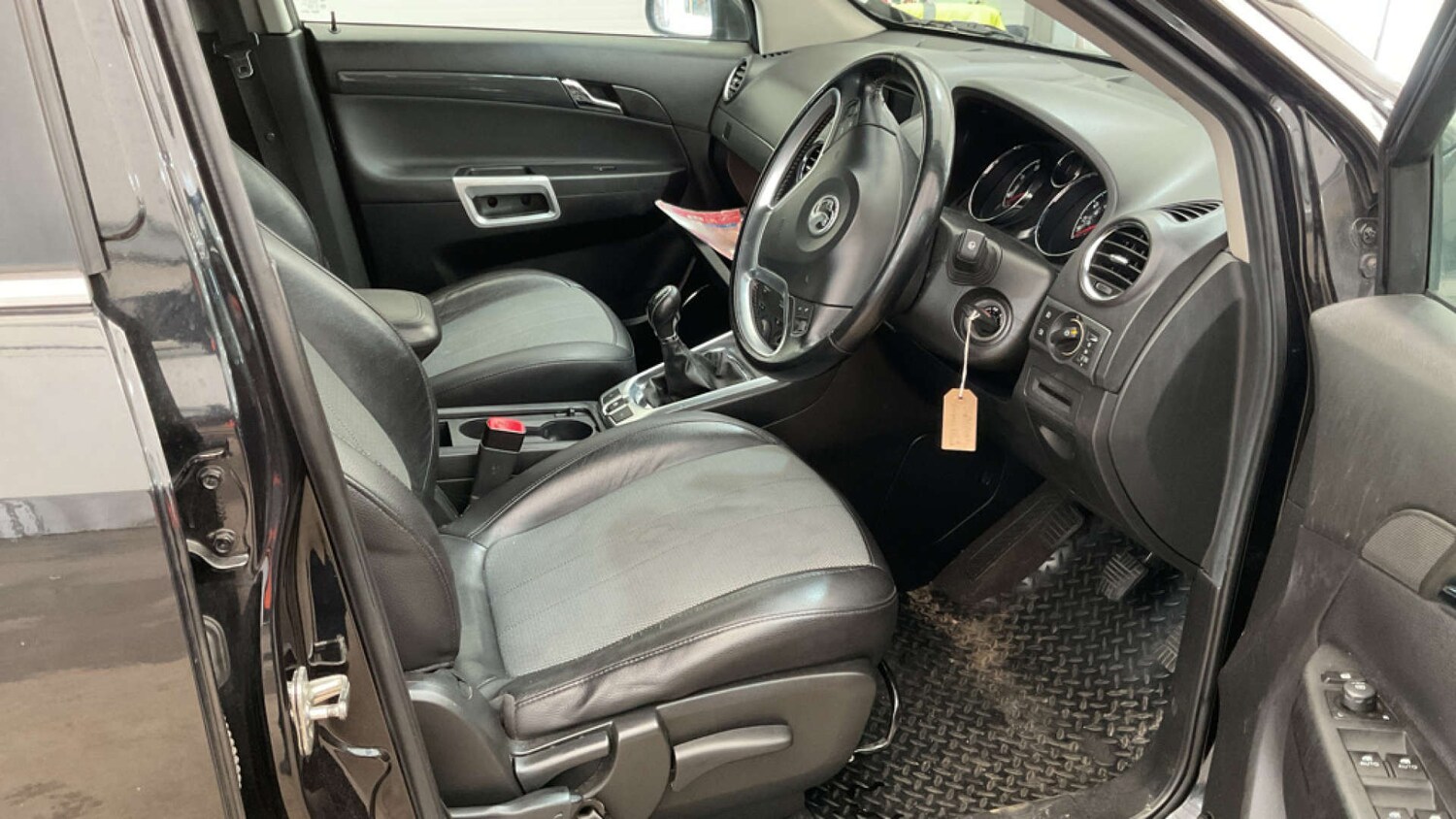 Used Vauxhall Antara 2012 for sale - 77676589: Photo 7