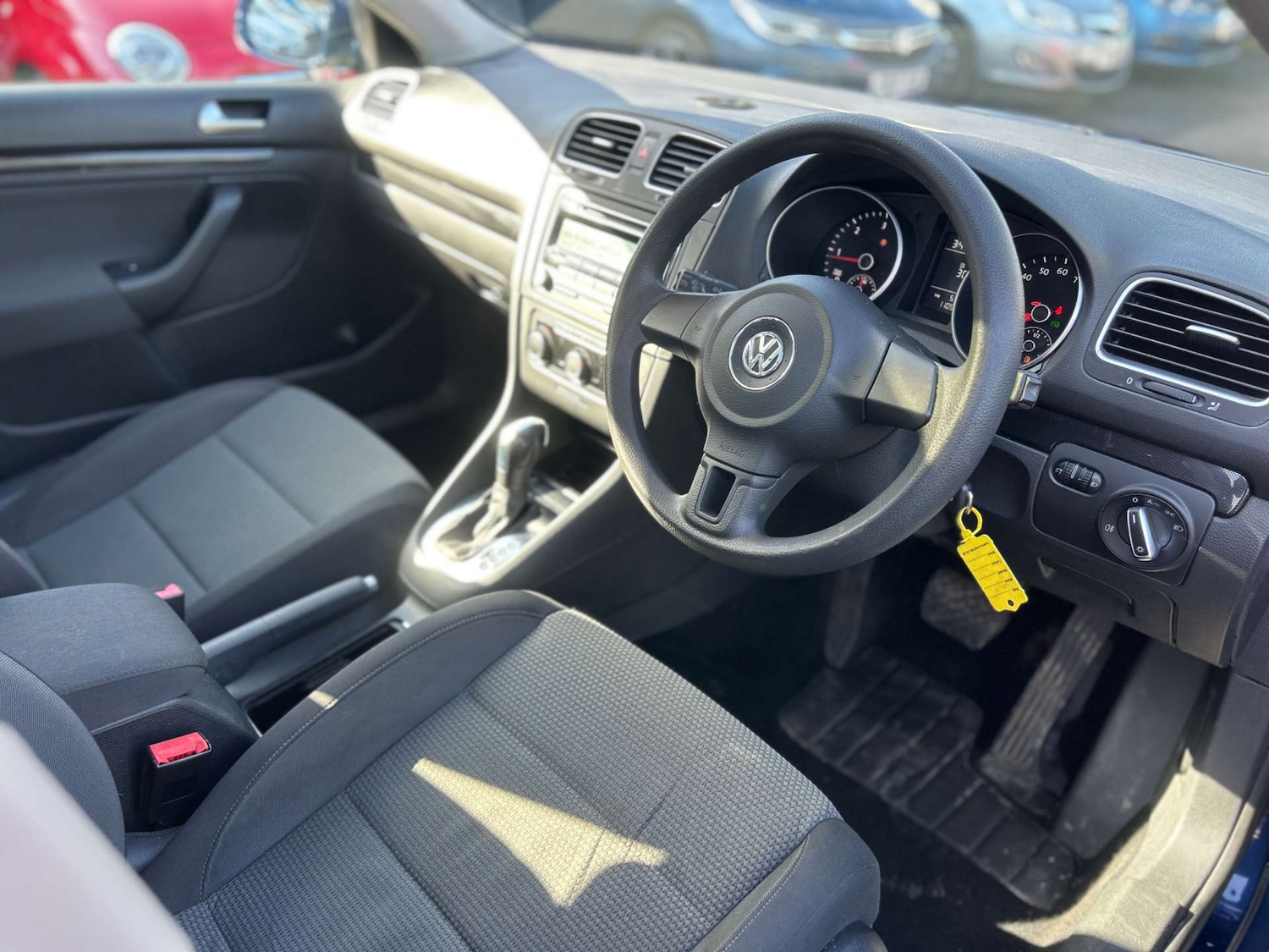 Used Volkswagen Golf 2011 for sale - 77664894: Photo 10