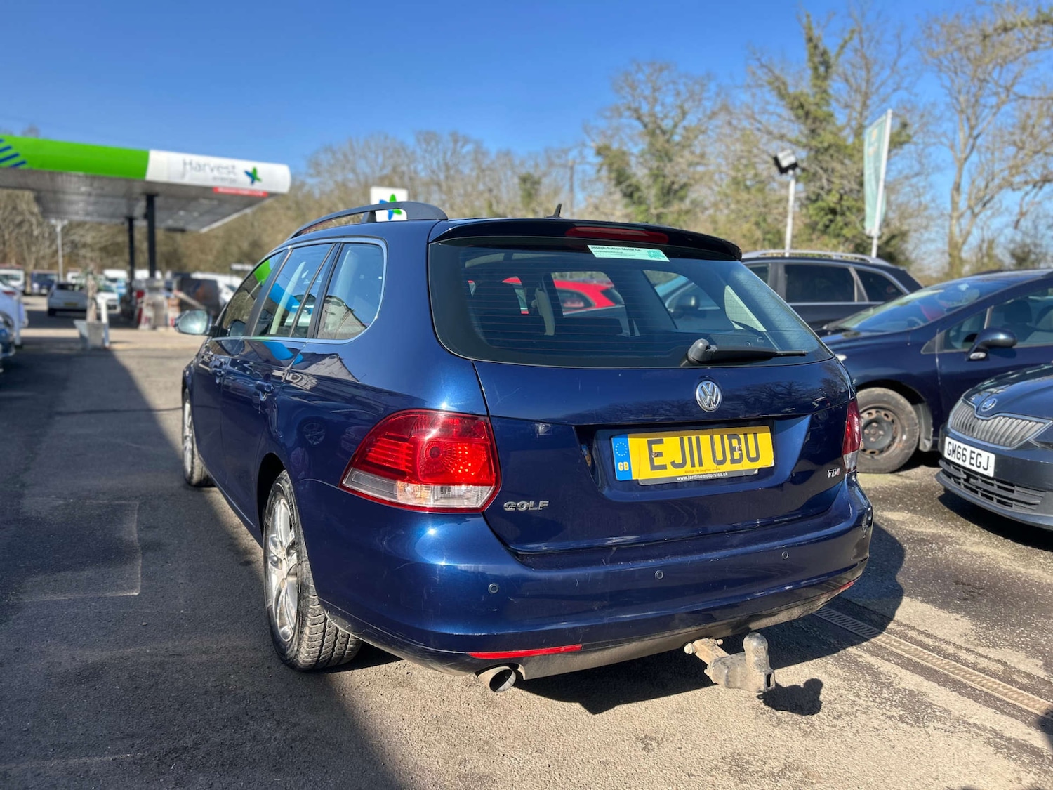 Used Volkswagen Golf 2011 for sale - 77664894: Photo 4